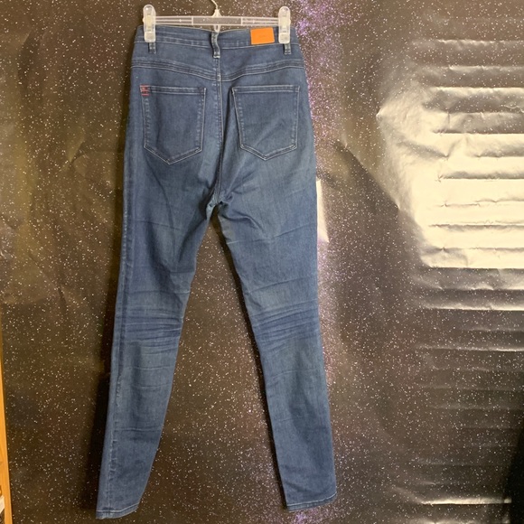 BDG- Dark Wash High Rise Ankle Jeans size 27 - Picture 4 of 8